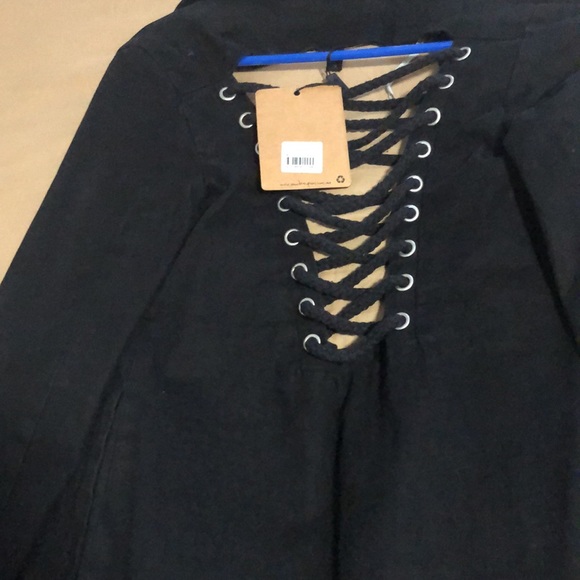 Black open blazer with shoe lace style in the back. - Picture 3 of 3